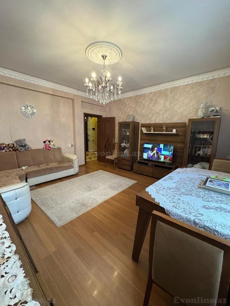 2 otaqlı Mənzil 65 m² 28 May m. Satılır