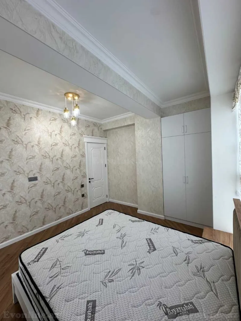 Kirayə verilir 3 otaqlı Mənzil Yeni tikili 130 m² 28 May m. - şəkil 8