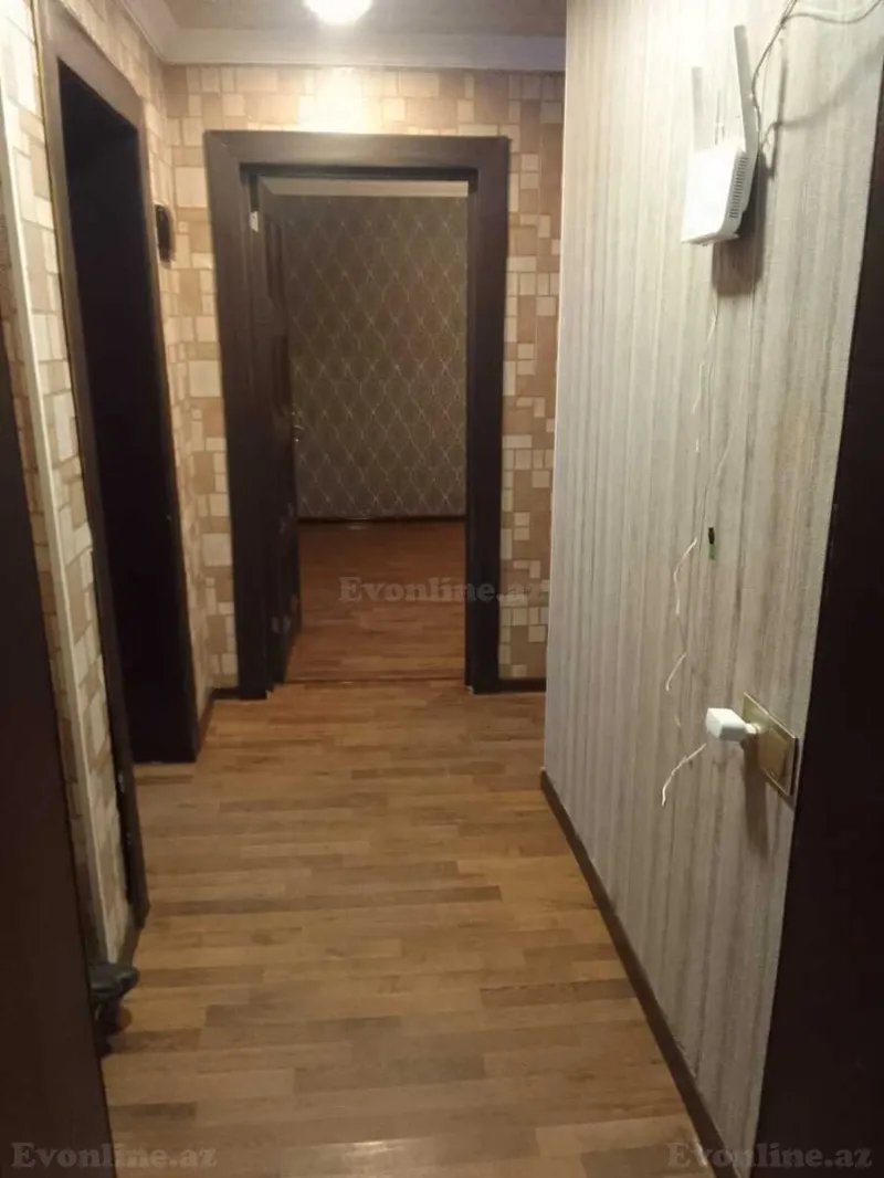 Satılır 3 otaqlı Mənzil Köhnə tikili 66 m² 8-ci mikrorayon - şəkil 3