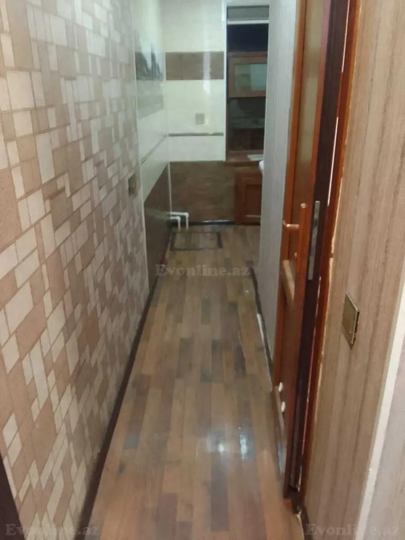 Satılır 3 otaqlı Mənzil Köhnə tikili 66 m² 8-ci mikrorayon - şəkil 6