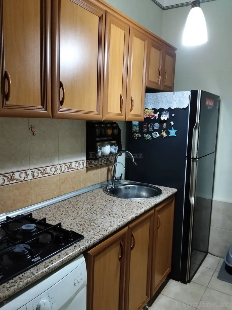 Satılır 2 otaqlı Mənzil Köhnə tikili 30 m² 28 May m. - şəkil 3