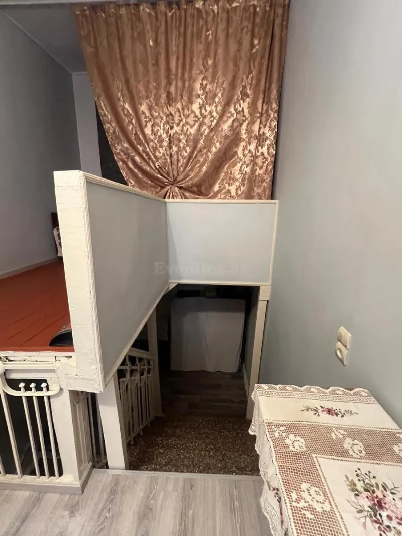 Satılır 2 otaqlı Mənzil Köhnə tikili 30 m² 28 May m. - şəkil 13