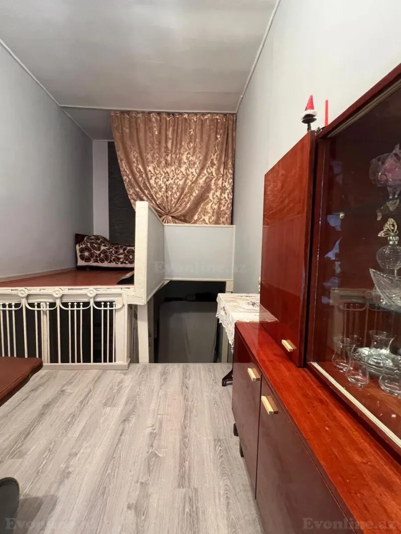 Satılır 2 otaqlı Mənzil Köhnə tikili 30 m² 28 May m. - şəkil 15