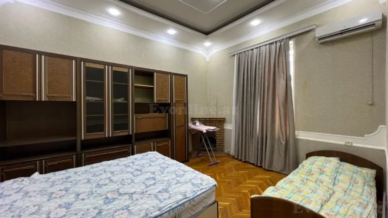 Kirayə verilir 3 otaqlı Mənzil Köhnə tikili 100 m² Sahil m. - şəkil 2