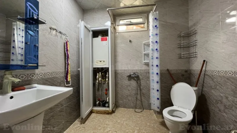 Kirayə verilir 3 otaqlı Mənzil Köhnə tikili 100 m² Sahil m. - şəkil 6