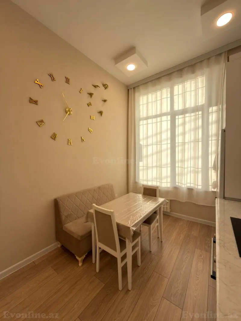 Satılır 2 otaqlı Mənzil Yeni tikili 85 m² Qara Qarayev m. - şəkil 6