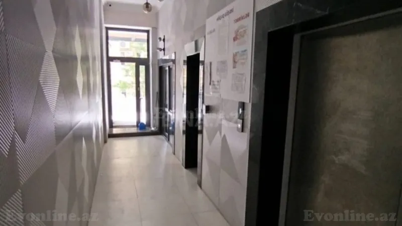 Satılır 3 otaqlı Mənzil Yeni tikili 80 m² 4-cü mikrorayon - şəkil 4