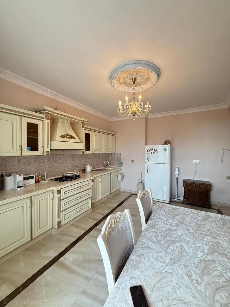 Satılır 3 otaqlı Mənzil Yeni tikili 137 m² Xətai m. - şəkil 16