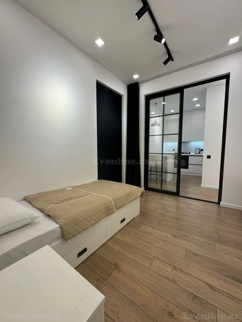 Kirayə verilir 3 otaqlı Mənzil Yeni tikili 80 m² Xətai m. - şəkil 4