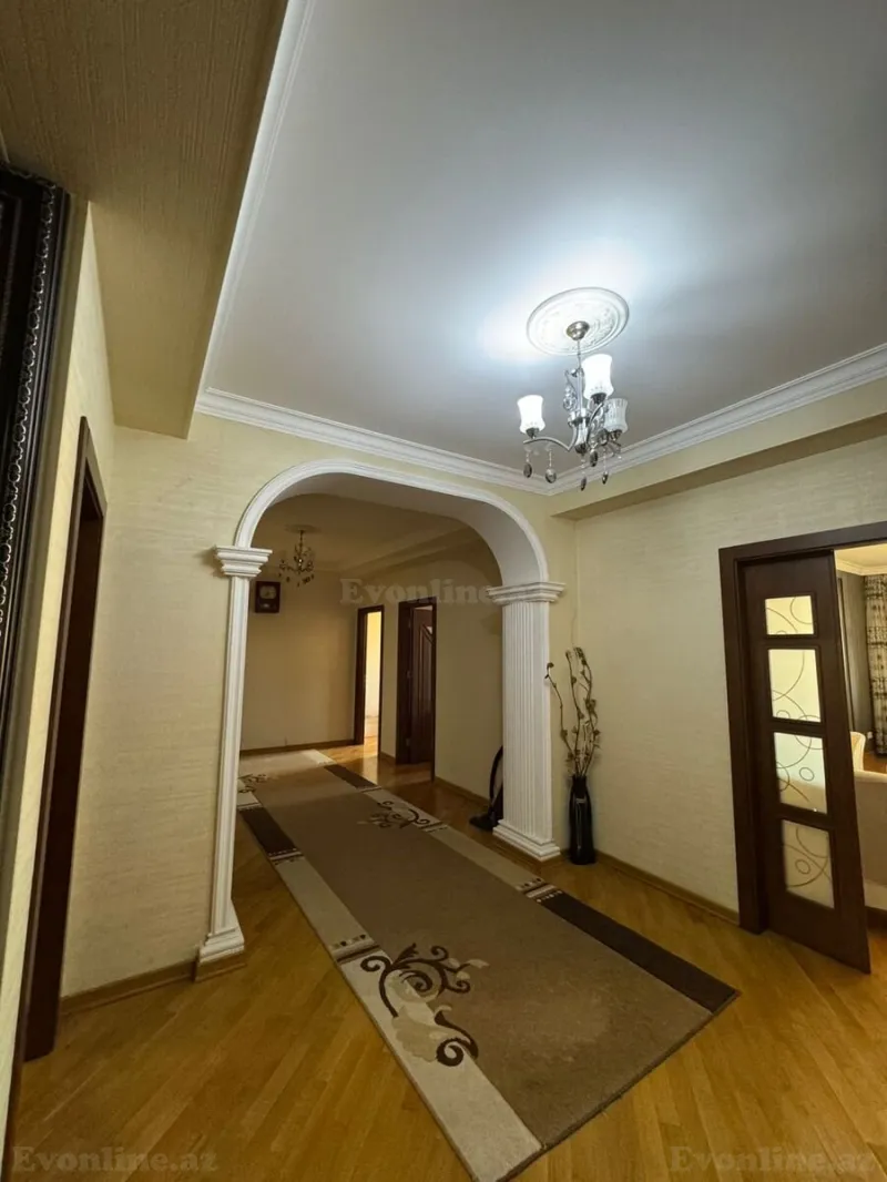 Satılır 4 otaqlı Mənzil Yeni tikili 180 m² Nəsimi r. - şəkil 5