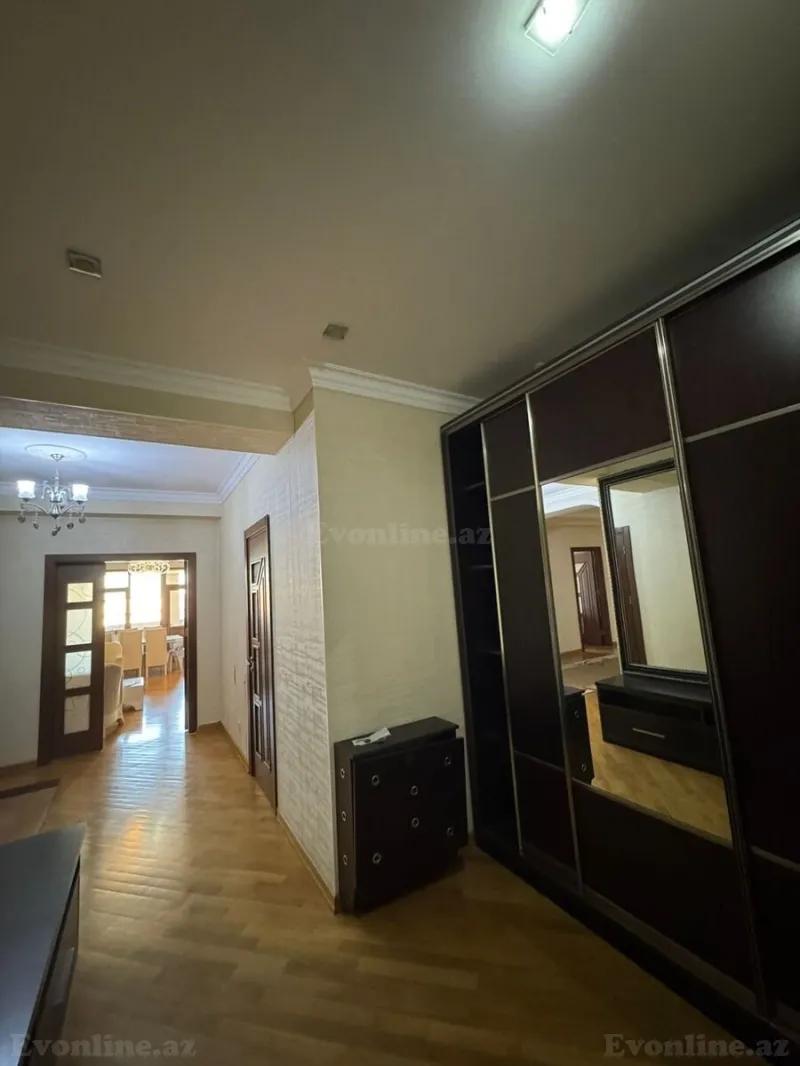 Satılır 4 otaqlı Mənzil Yeni tikili 180 m² Nəsimi r. - şəkil 9