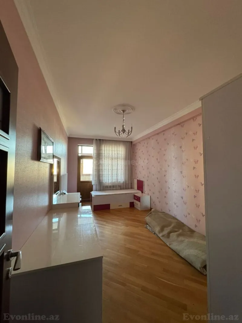Satılır 4 otaqlı Mənzil Yeni tikili 180 m² Nəsimi r. - şəkil 13