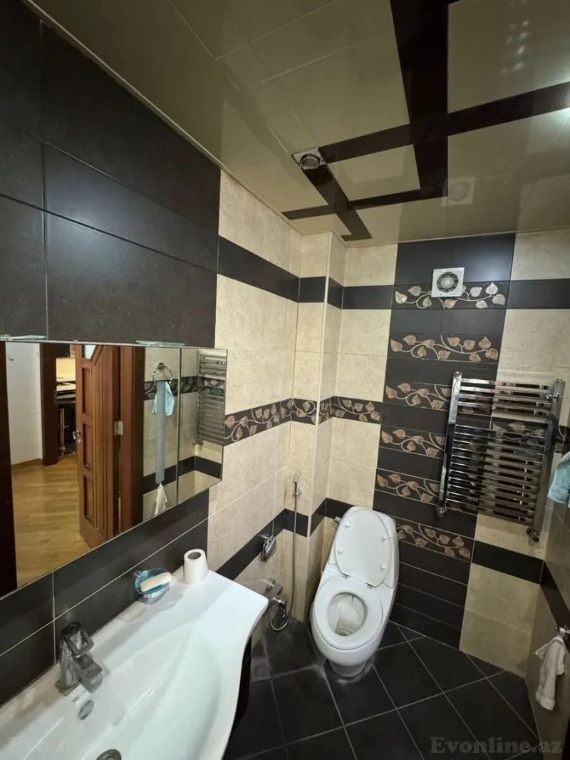 Satılır 4 otaqlı Mənzil Yeni tikili 180 m² Nəsimi r. - şəkil 18