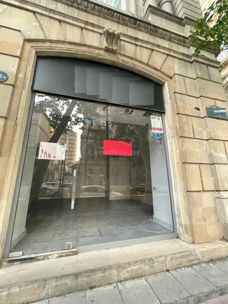Obyekt 35 m² Sahil m. Kirayə verilir