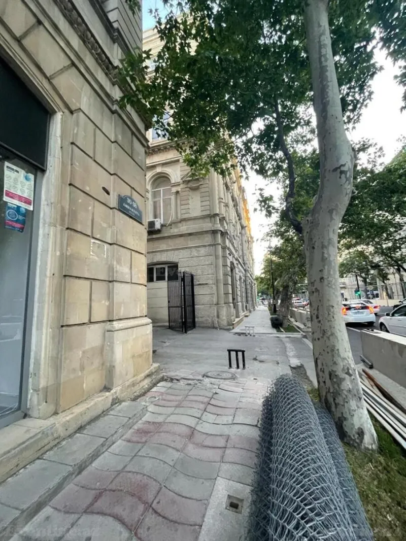 Kirayə verilir Obyekt 35 m² Sahil m. - şəkil 3