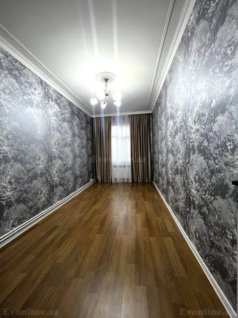 Satılır 2 otaqlı Mənzil Köhnə tikili 50 m² 4-cü mikrorayon - şəkil 2