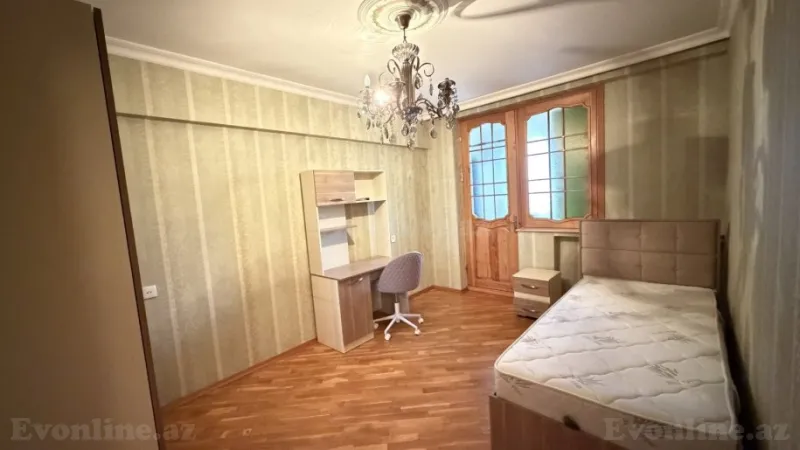 Satılır 3 otaqlı Mənzil Köhnə tikili 90 m² 28 May m. - şəkil 8
