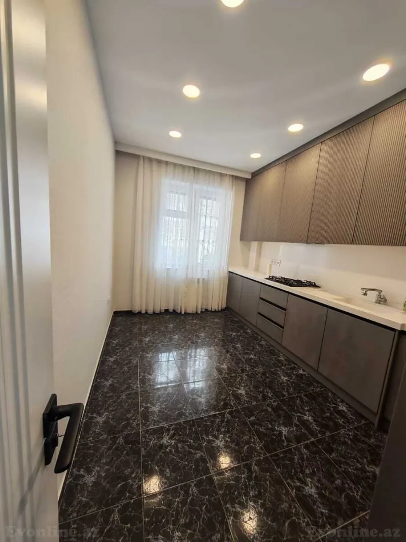 Satılır 3 otaqlı Mənzil Yeni tikili 95 m² Nizami m. - şəkil 3