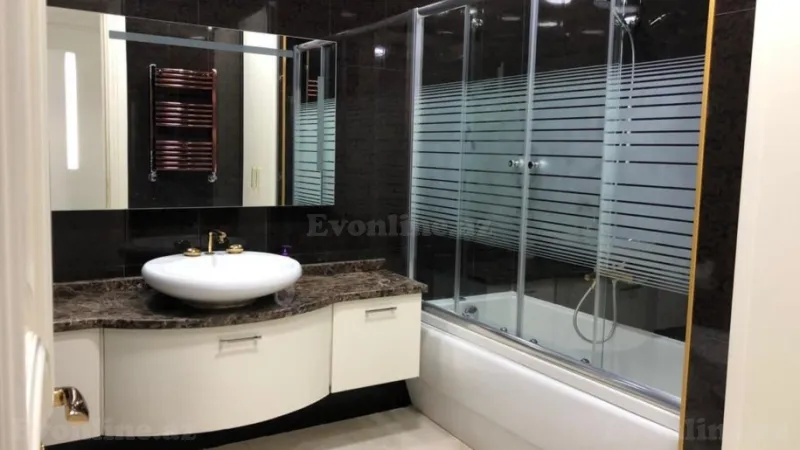 Satılır 4 otaqlı Mənzil Yeni tikili 268 m² Xətai r. - şəkil 11