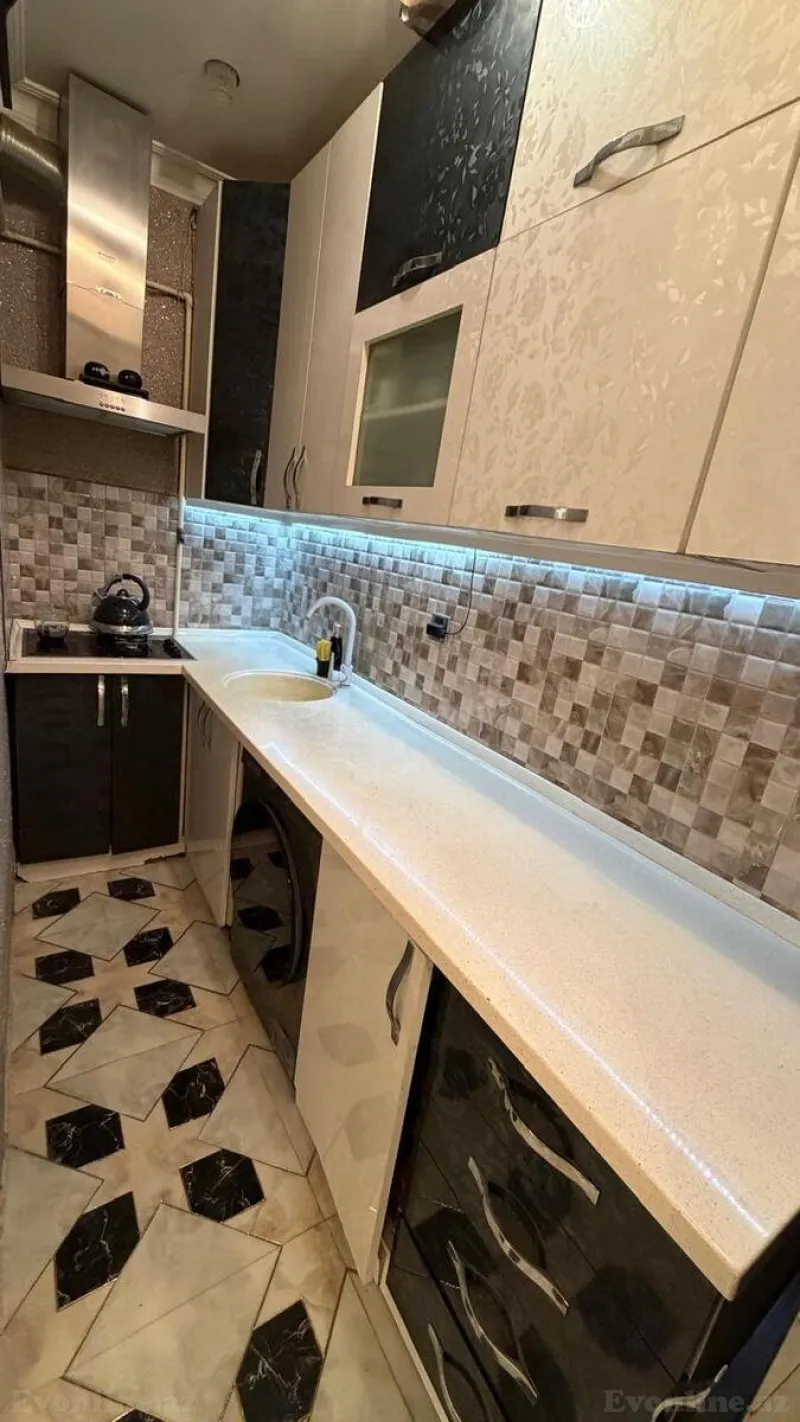 Satılır 3 otaqlı Mənzil Yeni tikili 65 m² İnşaatçılar m. - şəkil 9