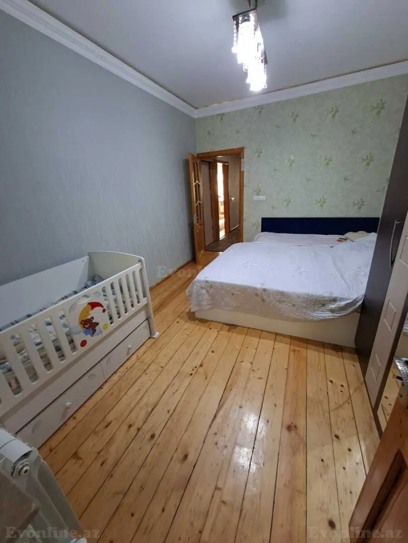 Satılır 2 otaqlı Mənzil Köhnə tikili 60 m² Yeni Yasamal - şəkil 4