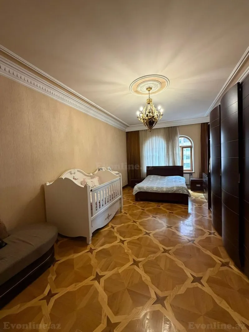 Satılır 5 otaqlı Mənzil Yeni tikili 250 m² Gənclik m. - şəkil 10