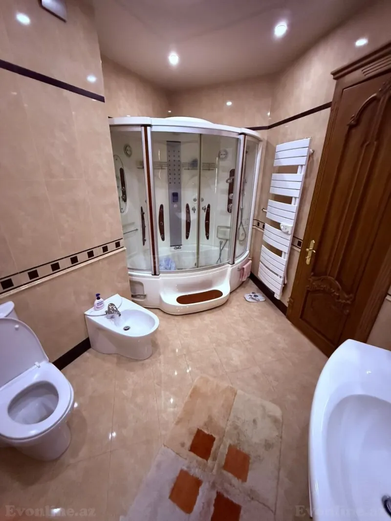 Satılır 5 otaqlı Mənzil Yeni tikili 250 m² Gənclik m. - şəkil 15