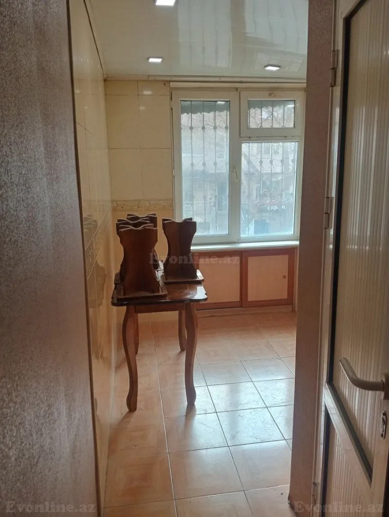 Kirayə verilir 2 otaqlı Mənzil Köhnə tikili 60 m² Yasamal - şəkil 6