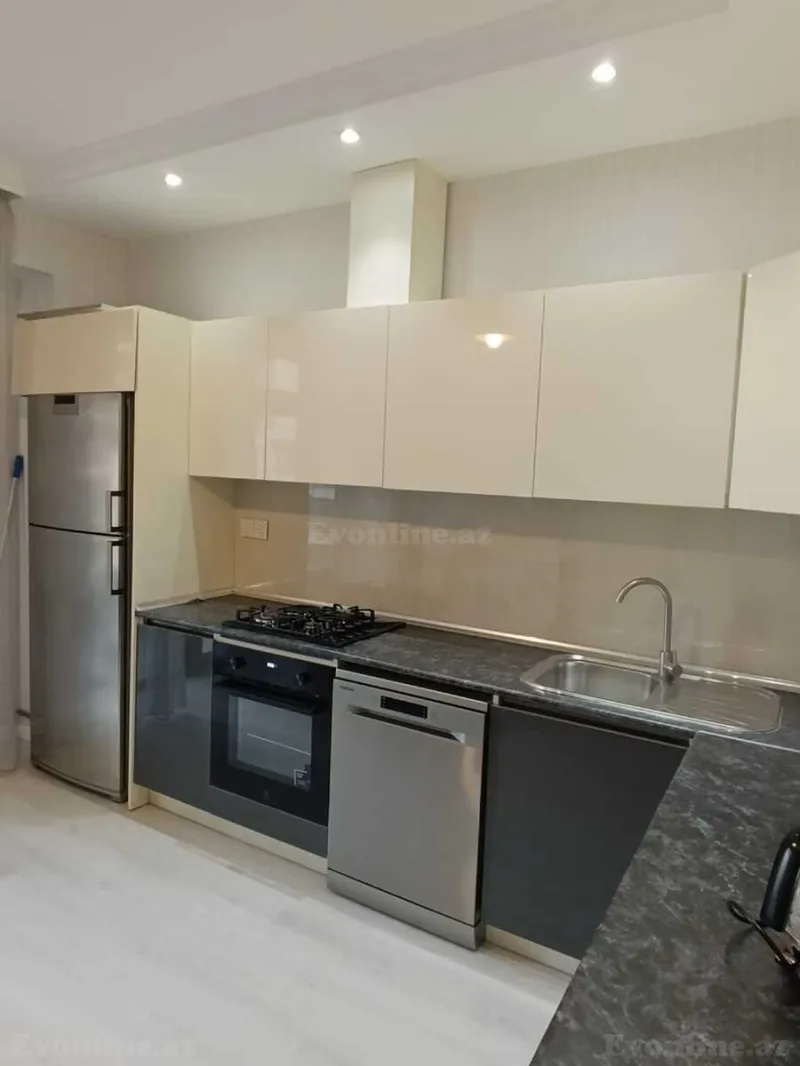 Kirayə verilir 2 otaqlı Mənzil Yeni tikili 100 m² Yasamal - şəkil 14