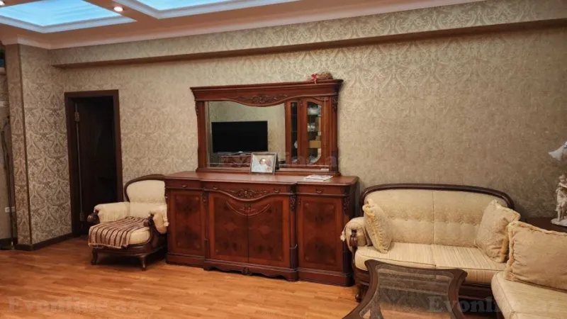 Satılır 5 otaqlı Mənzil Yeni tikili 206 m² Nəriman Nərimanov m. - şəkil 2