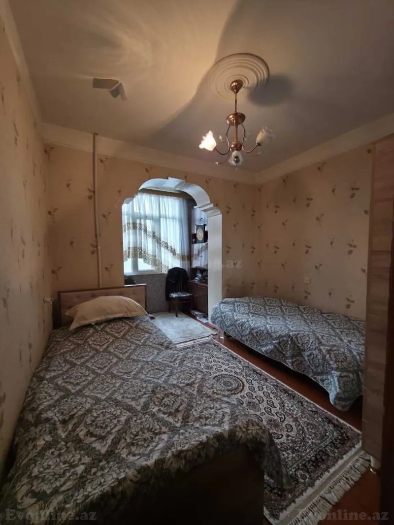 Satılır 4 otaqlı Mənzil Köhnə tikili 85 m² Xətai r. - şəkil 7