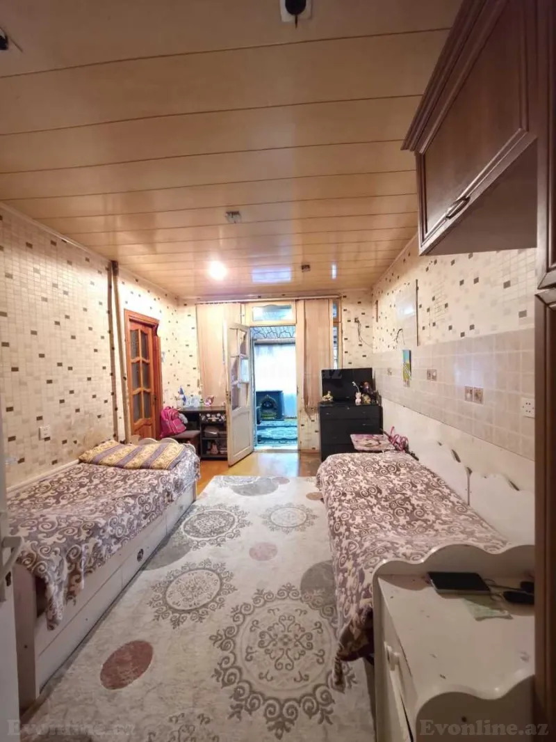 Satılır 4 otaqlı Mənzil Köhnə tikili 85 m² Xətai r. - şəkil 9