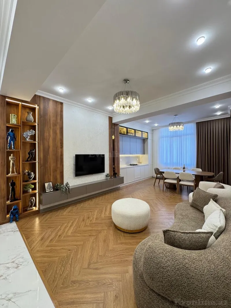 Satılır 3 otaqlı Mənzil Yeni tikili 130 m² Nəriman Nərimanov m. - şəkil 5