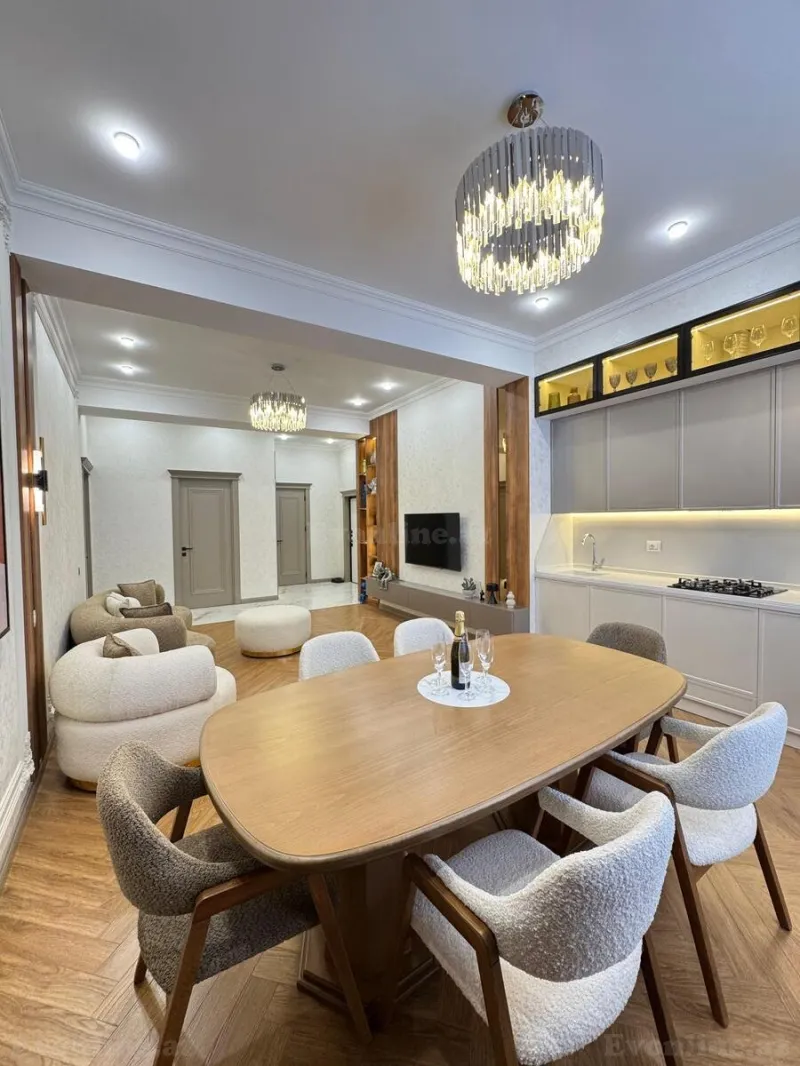 Satılır 3 otaqlı Mənzil Yeni tikili 130 m² Nəriman Nərimanov m. - şəkil 6