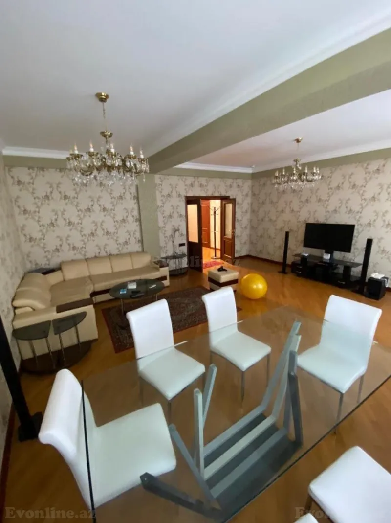 Kirayə verilir 3 otaqlı Mənzil Yeni tikili 180 m² 28 May m. - şəkil 5