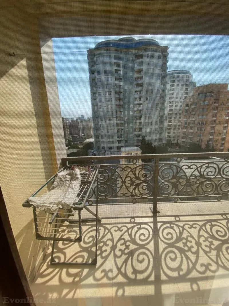 Kirayə verilir 3 otaqlı Mənzil Yeni tikili 180 m² 28 May m. - şəkil 9