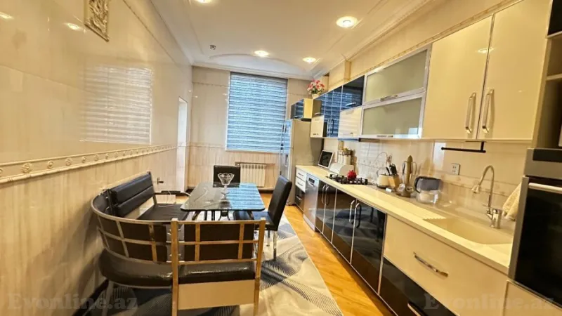 Satılır 3 otaqlı Mənzil Yeni tikili 140 m² 3-cü mikrorayon - şəkil 9