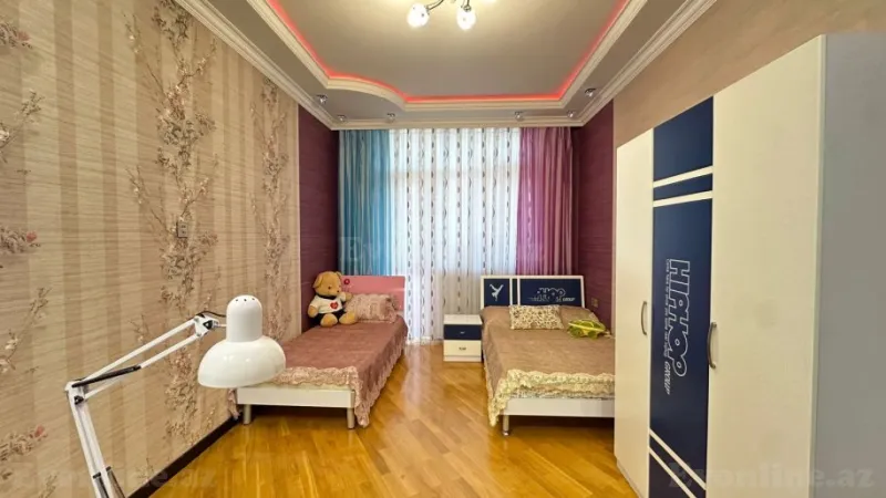 Satılır 3 otaqlı Mənzil Yeni tikili 140 m² 3-cü mikrorayon - şəkil 10