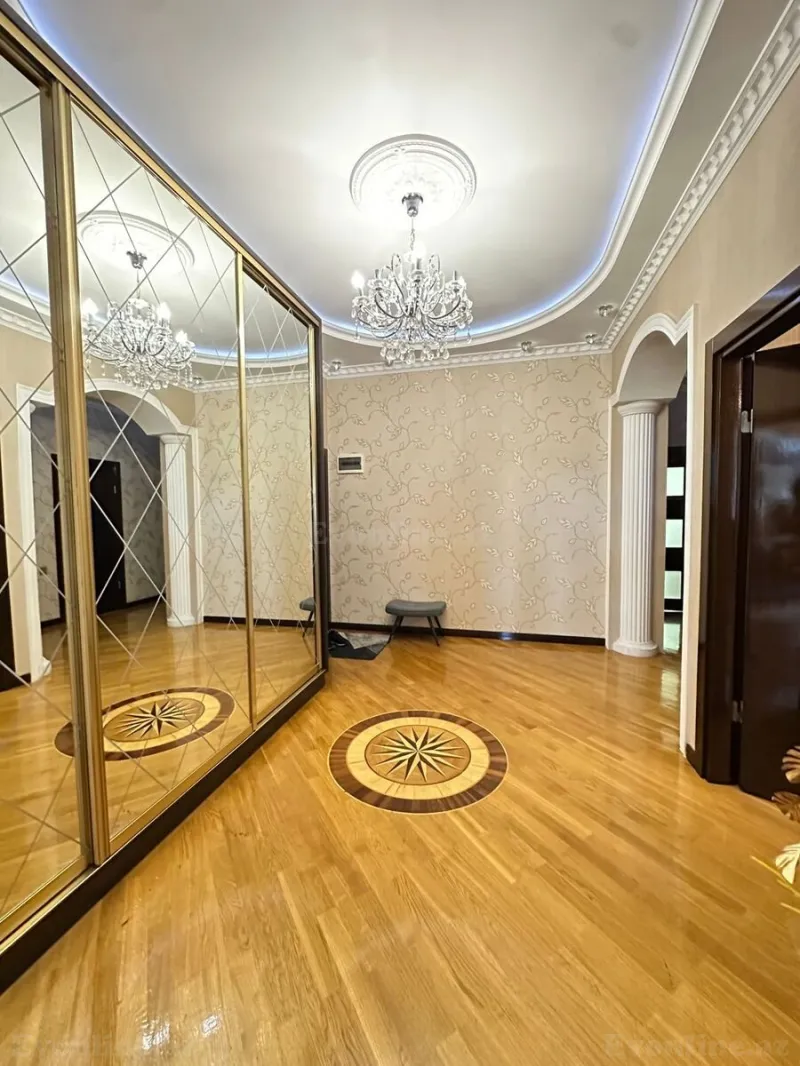 Satılır 3 otaqlı Mənzil Yeni tikili 140 m² 3-cü mikrorayon - şəkil 22