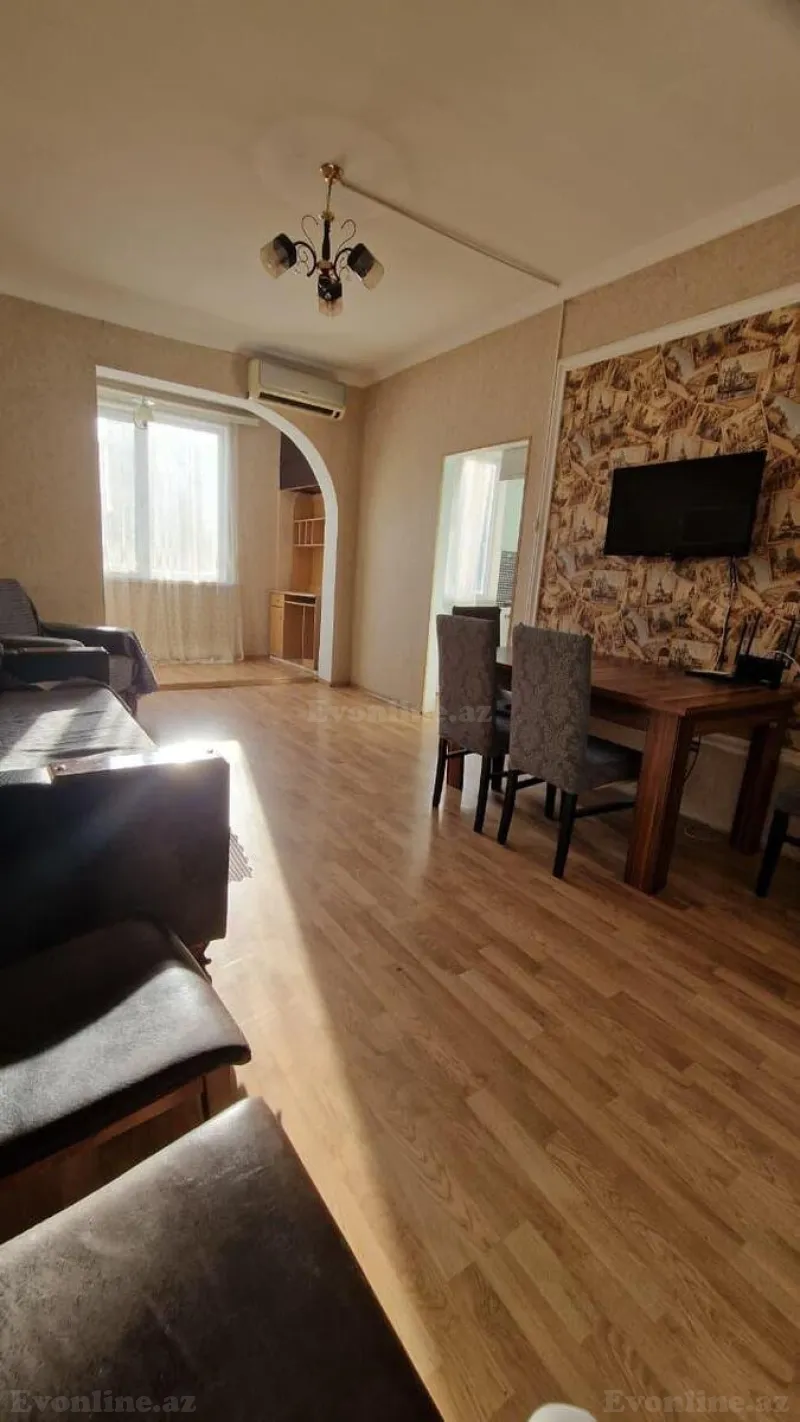 Kirayə verilir 2 otaqlı Mənzil Köhnə tikili 50 m² Gənclik m. - şəkil 3