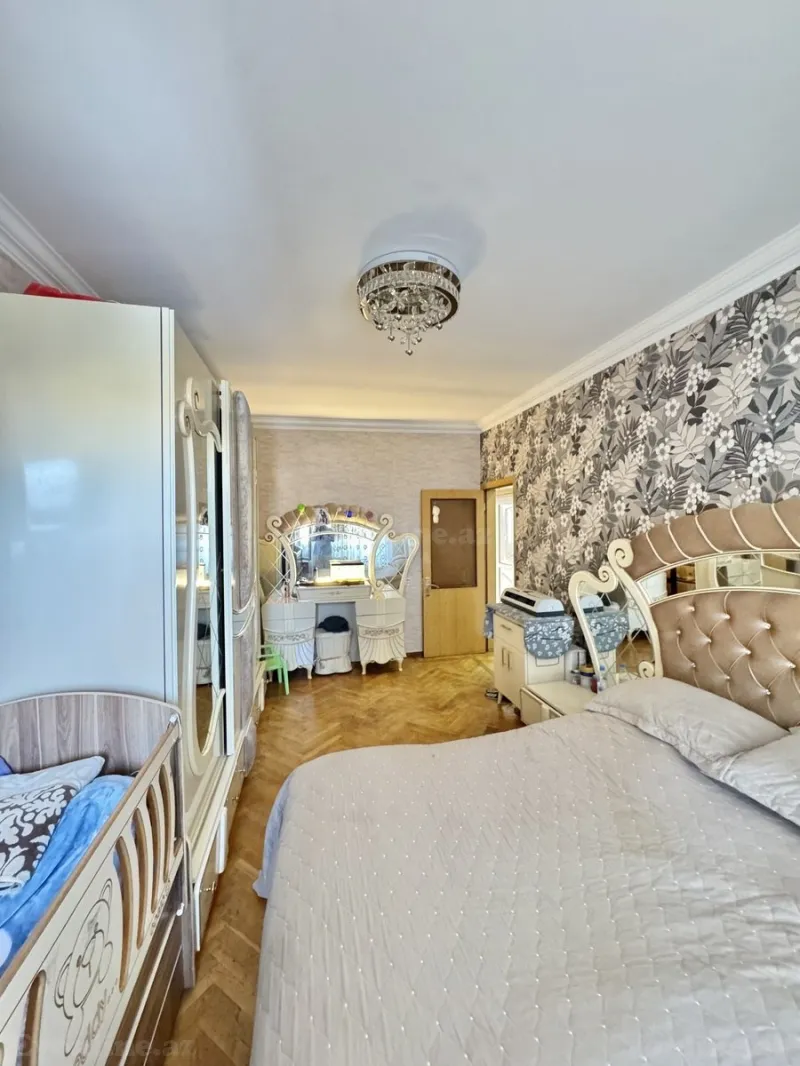 Satılır 3 otaqlı Mənzil Köhnə tikili 80 m² Həzi Aslanov m. - şəkil 4