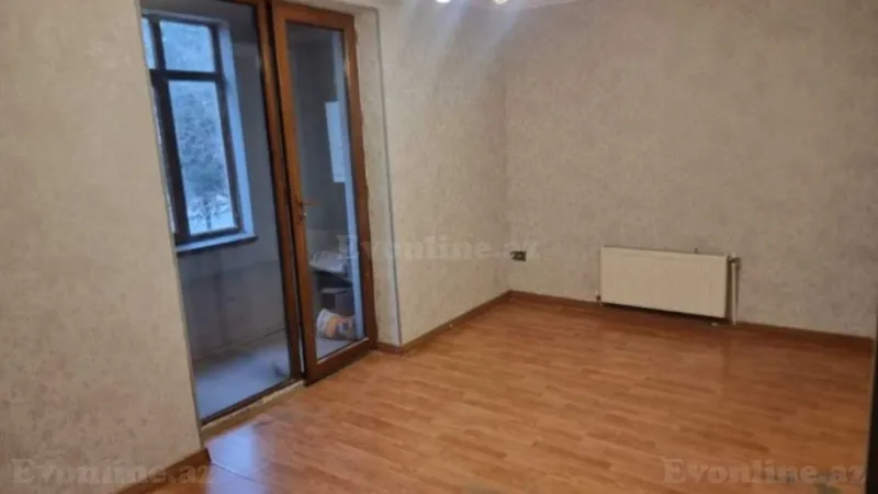 Satılır 3 otaqlı Mənzil Köhnə tikili 80 m² Gənclik m. - şəkil 5