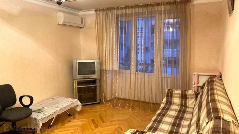 Satılır 2 otaqlı Mənzil Köhnə tikili 40 m² Elmlər Akademiyası m. - şəkil 2