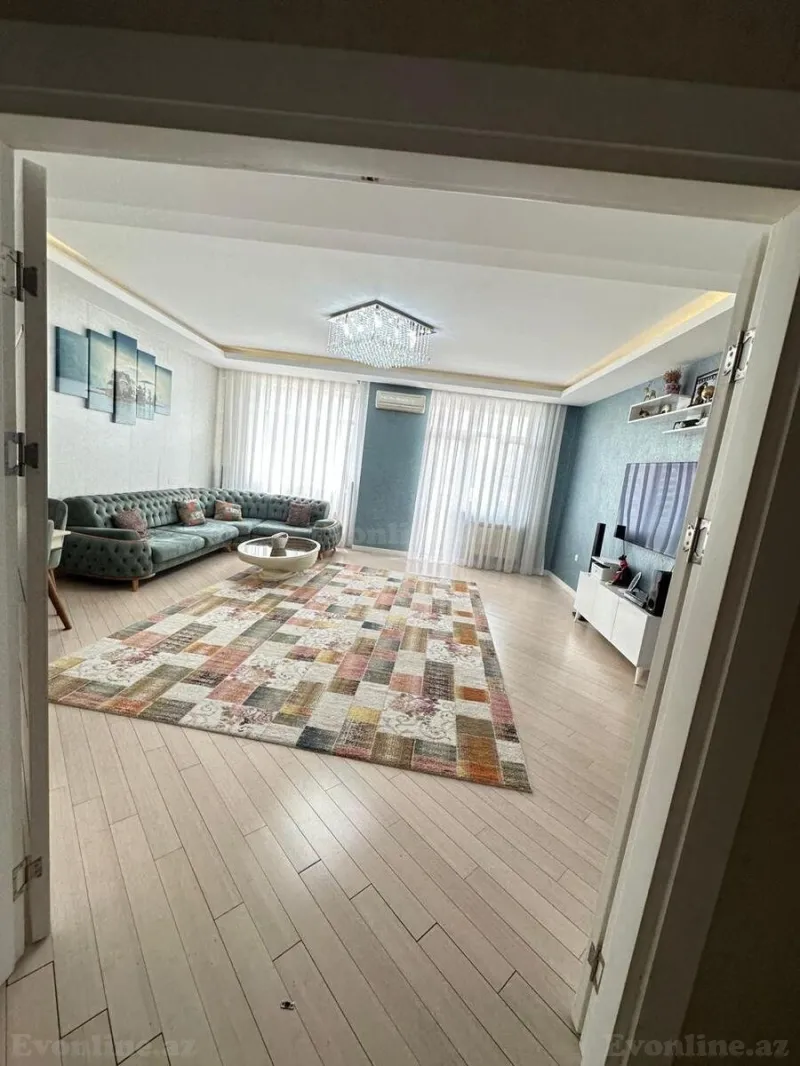 Satılır 3 otaqlı Mənzil Yeni tikili 130 m² Gənclik m. - şəkil 4