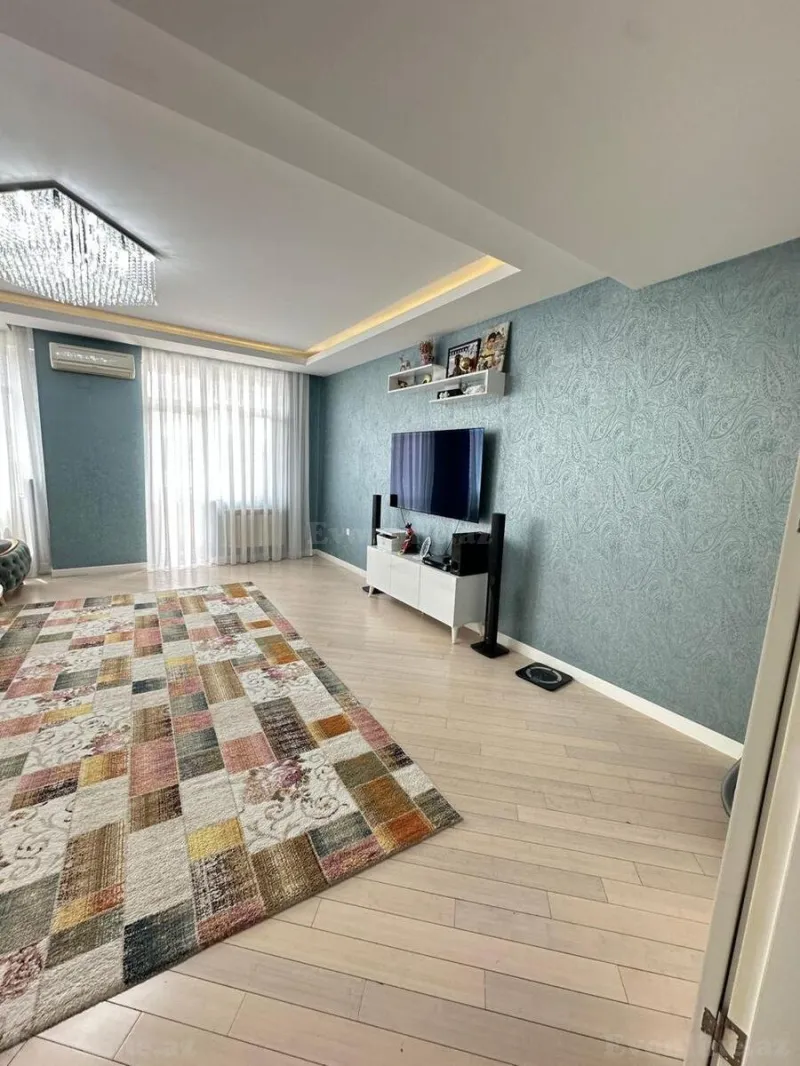 Satılır 3 otaqlı Mənzil Yeni tikili 130 m² Gənclik m. - şəkil 5