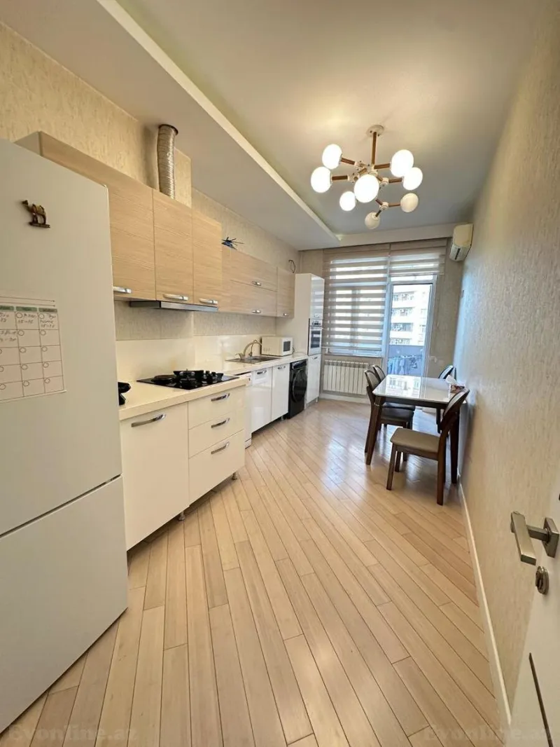 Satılır 3 otaqlı Mənzil Yeni tikili 130 m² Gənclik m. - şəkil 13