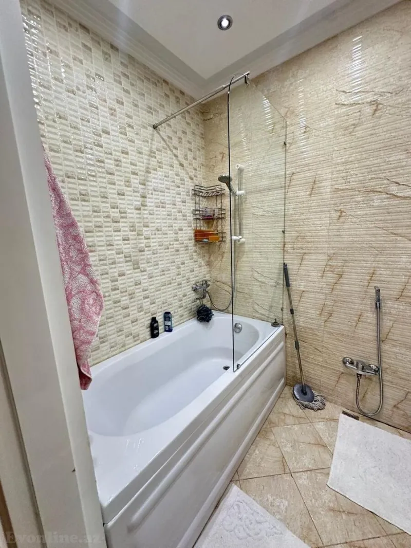 Satılır 3 otaqlı Mənzil Yeni tikili 130 m² Gənclik m. - şəkil 16