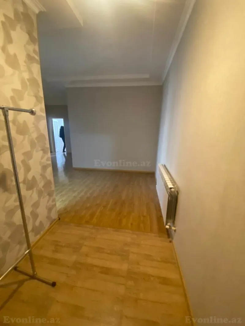 Kirayə verilir 3 otaqlı Mənzil Yeni tikili 155 m² Xətai r. - şəkil 2