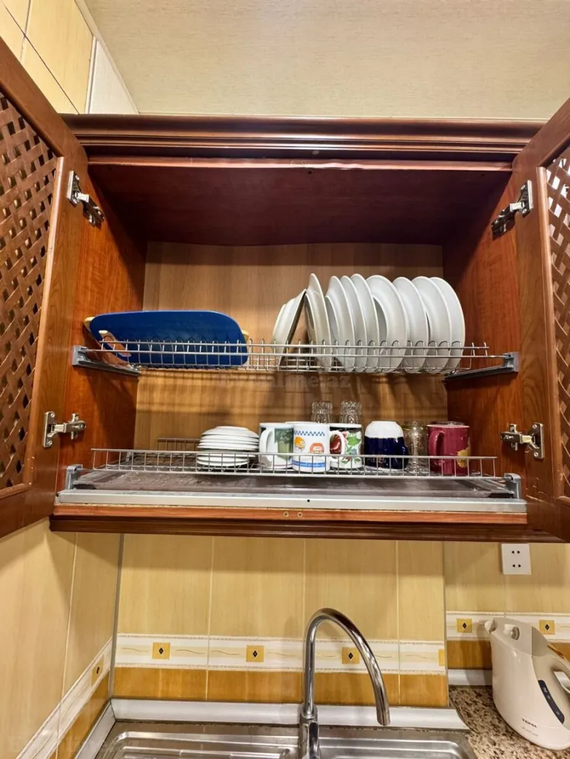 Kirayə verilir 3 otaqlı Mənzil Yeni tikili 120 m² İçərişəhər m. - şəkil 9