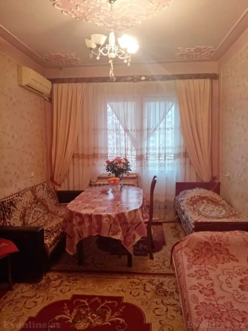 Satılır 2 otaqlı Mənzil Köhnə tikili 65 m² Gənclik m. - şəkil 2